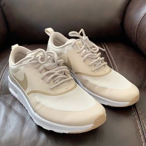Nike Sneakers Cream and Neutral, Air Max Thea